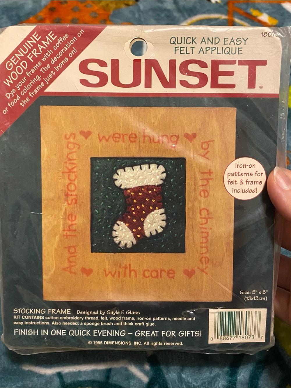 Vintage Sunset Stocking Frame Felt Applique Kit w/ Wood Frame, Iron-On, 5"x5"